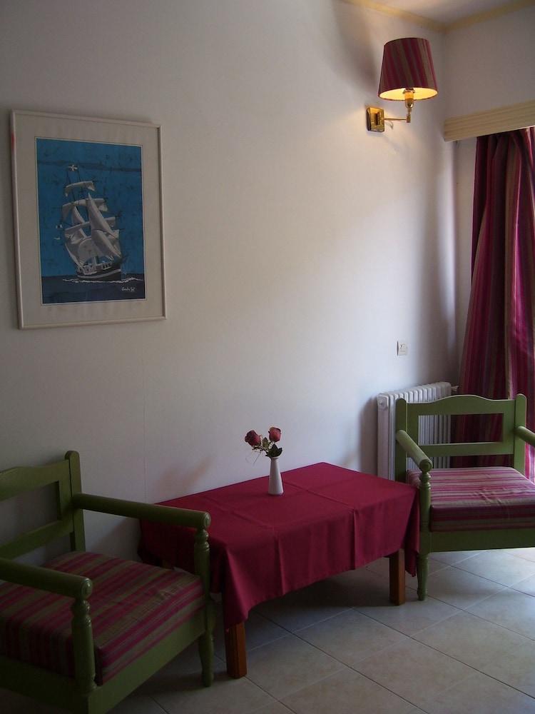 העיירה קוס Bristol Apartments מראה חיצוני תמונה