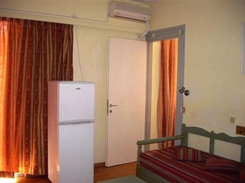 העיירה קוס Bristol Apartments מראה חיצוני תמונה