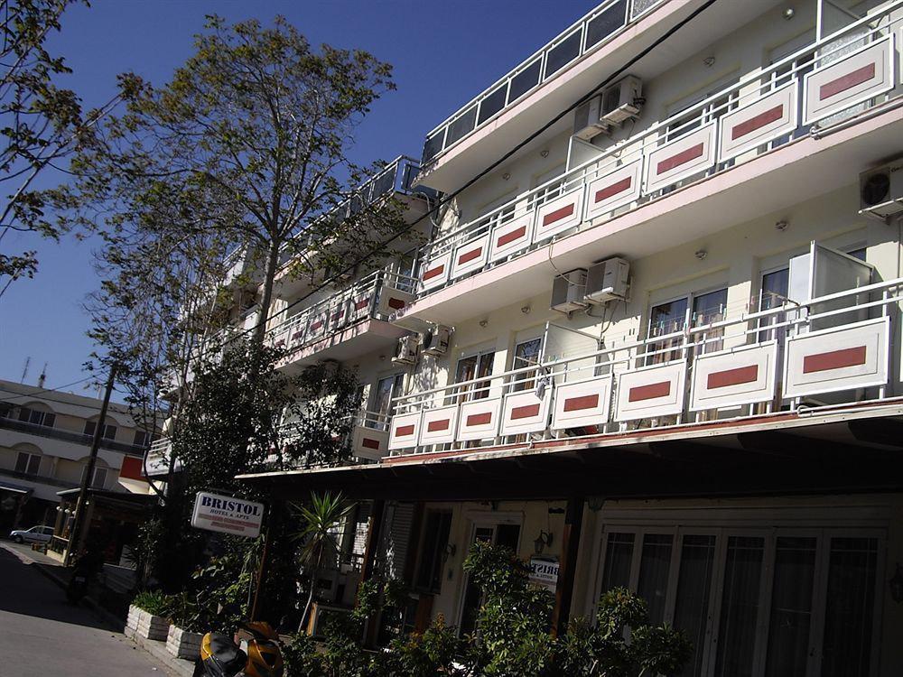 העיירה קוס Bristol Apartments מראה חיצוני תמונה