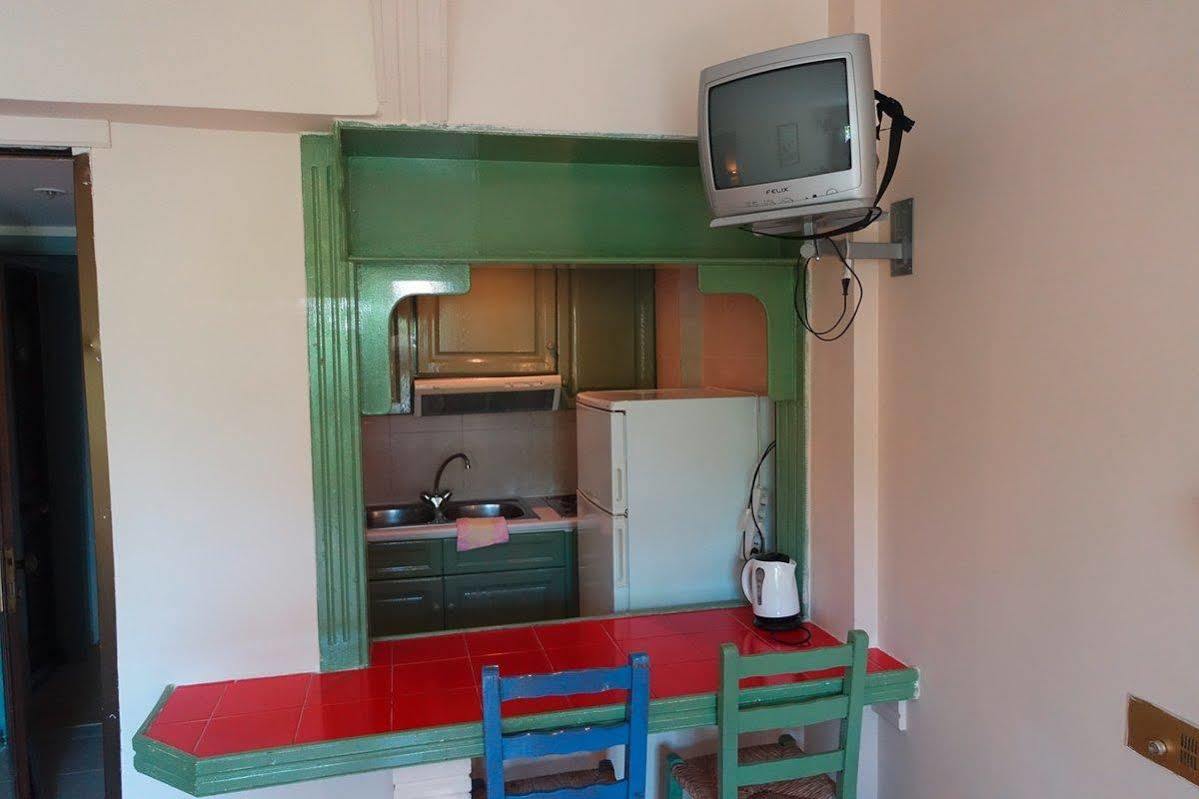 העיירה קוס Bristol Apartments מראה חיצוני תמונה